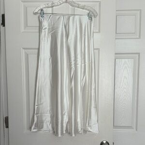 Elegant White Midi Skirt